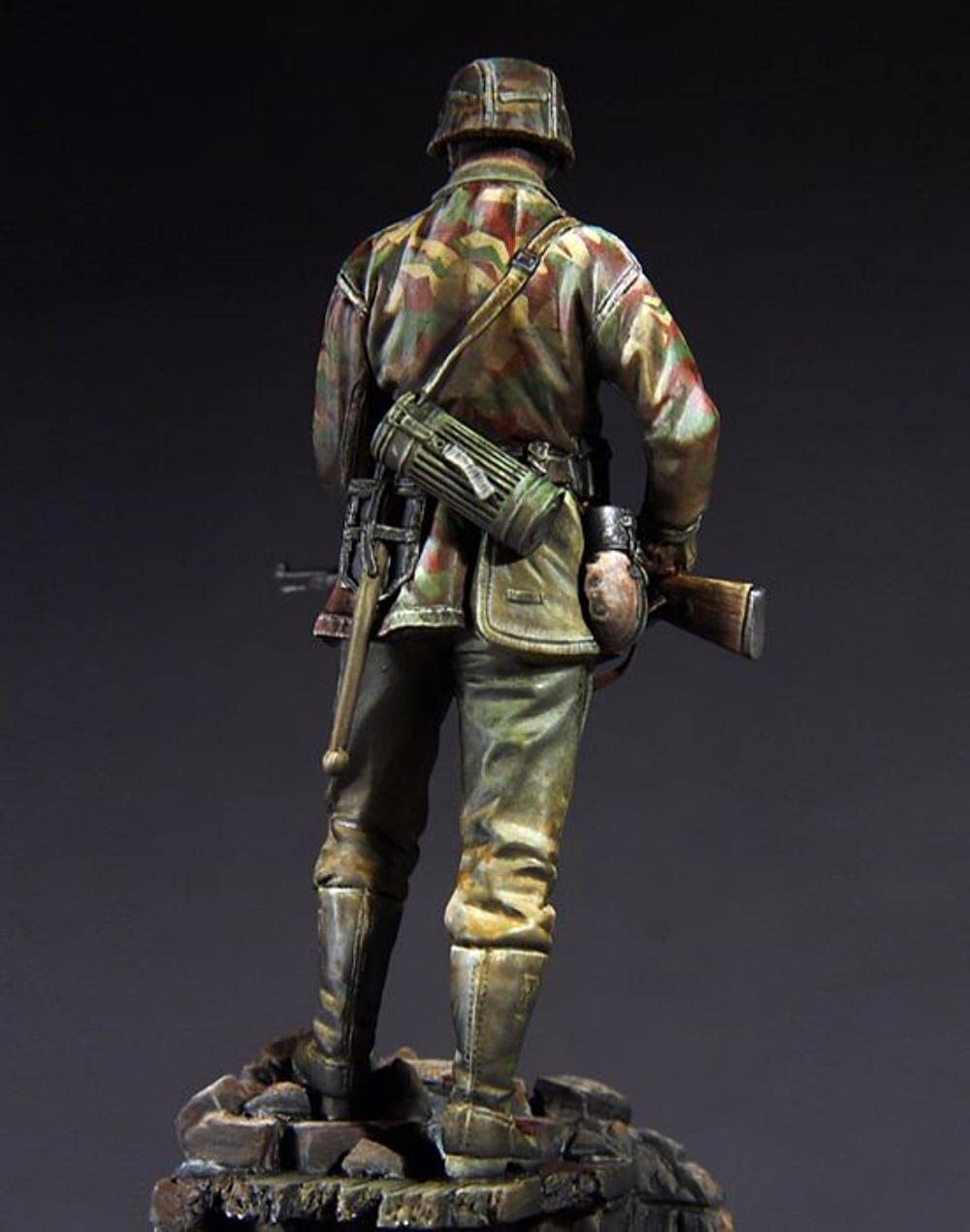 MFK2  90mmヒストリカルフィギュア モンゴル兵P.MILITAIRE社製 MFK2 90mmヒストリカルフィギュア モンゴル兵P.MILITAIRE社製
